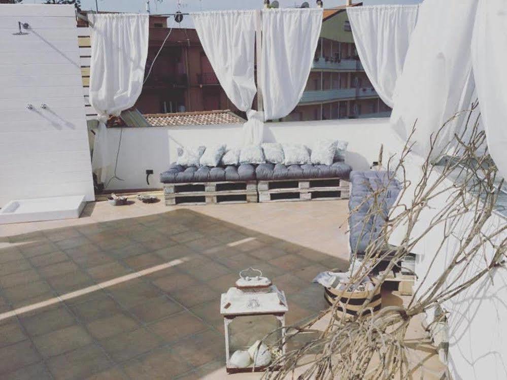 Il Giardino D'Ulisse Bed & Breakfast Reggio di Calabria Bagian luar foto